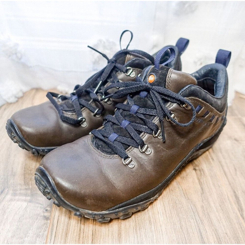 Merrell Women's 8 US Chameleon Arc Traveler Brown Hiking Shoes Boots Vibram Sole